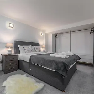 https://suites-by-rehoboth-building-xxii-royal-arsenal.brighton-hotels-england.com